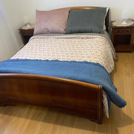 Maison 4 A 8 Personnes *