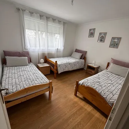 Maison 4 A 8 Personnes Feriehus